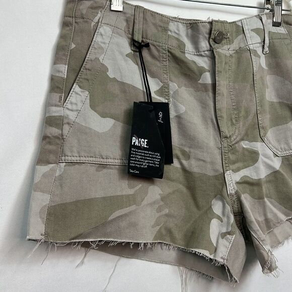 PAIGE Maislie Utility shorts camo print size 29 NWT - Picture 2 of 15